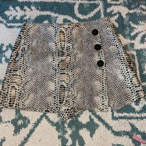 Zara leather snake skin skort